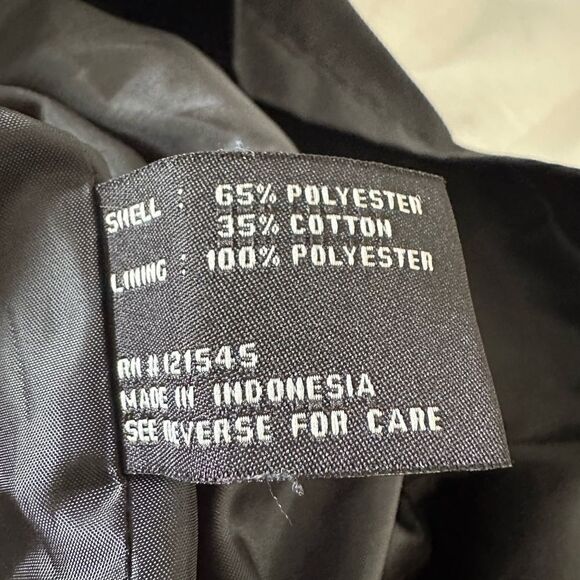 London Fog Hooded Front Zip &Snap Coat
Size S - Picture 11 of 13